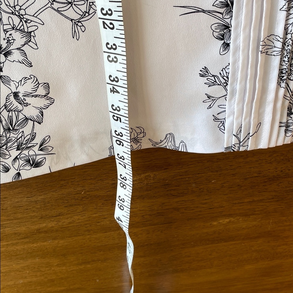 Banana Republic Black and White Floral Mini Dress - Picture 5 of 5